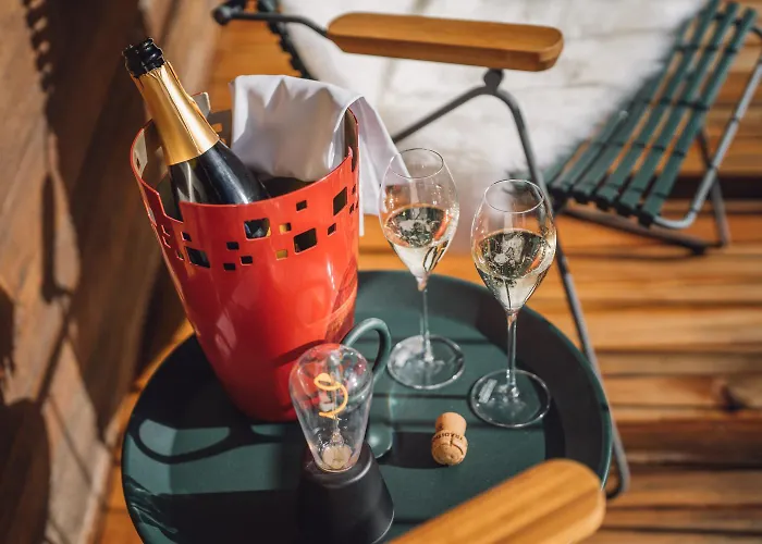 瓦利斯尔坎尼酒店 酒店 3*