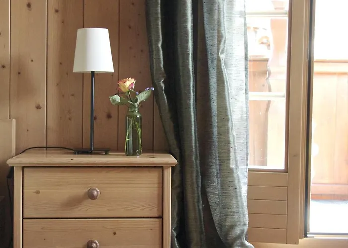 瓦利斯尔坎尼酒店 3*