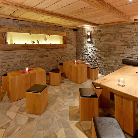 Walliserkanne Hotel 3*